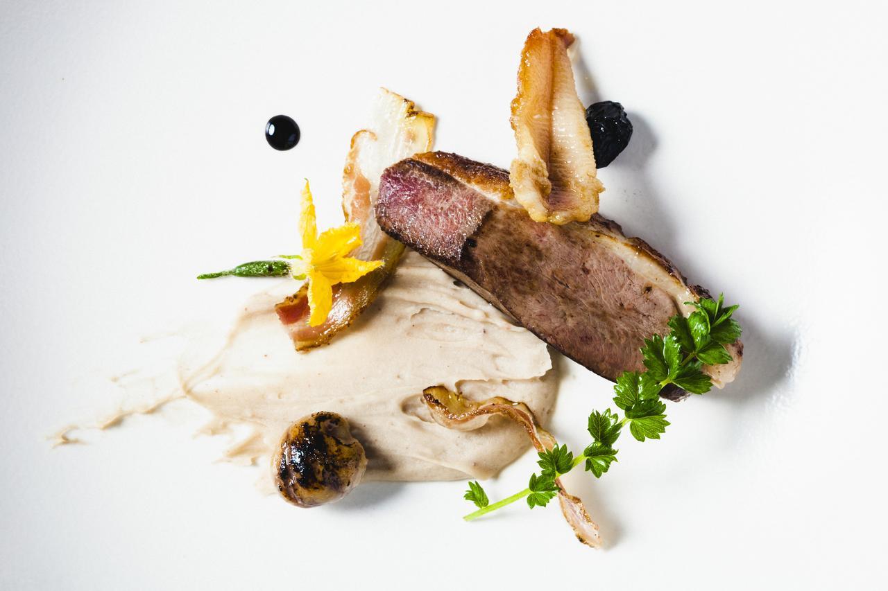 Logis Hotel Du Morvan - Restaurant La Table De Jerome Luzy Exterior photo